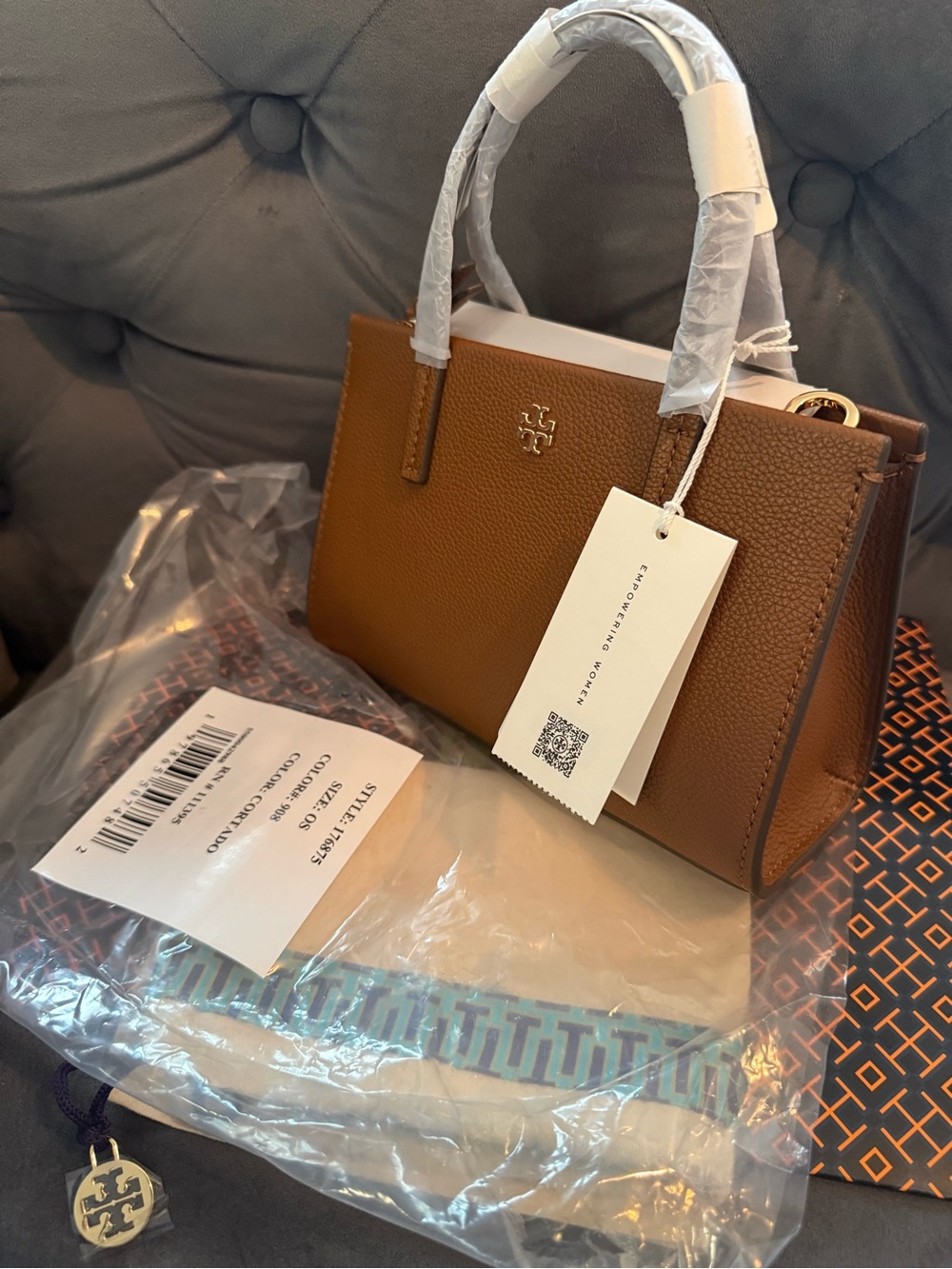 🔥NWT Tory Burch Blake Mini Tote in Cortado brown pebbled leather features gold🔥 - Picture 9 of 16